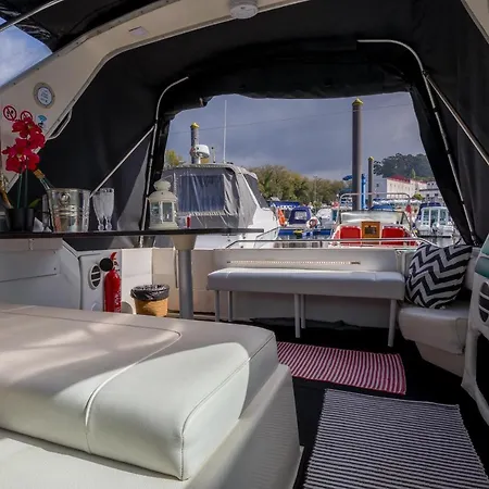 Sleepboat Barco Hotel na wodzie Porto