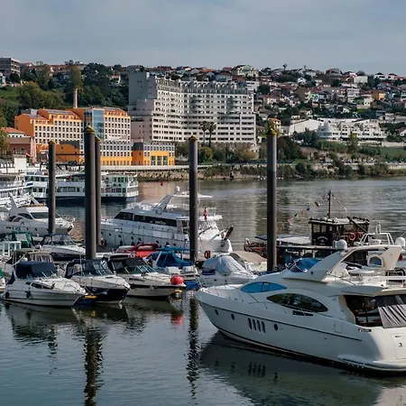 Sleepboat Barco Hotel na wodzie Porto