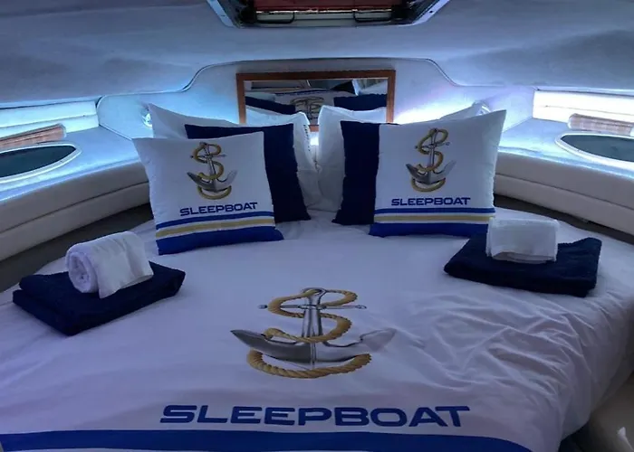 Sleepboat Barco بوتيل *
